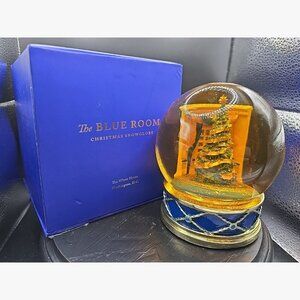 The White House Historical Association The Blue Room Snow Globe Please See Photo